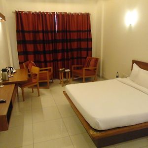 Shivam Resort And Hotel